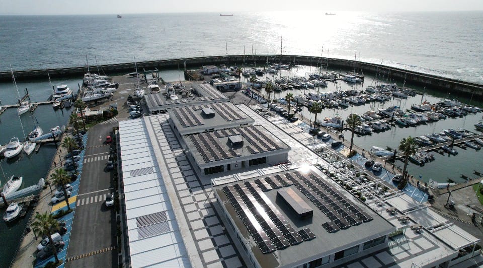 Photovoltaic installation — Marina de Cascais, Cascais (2)